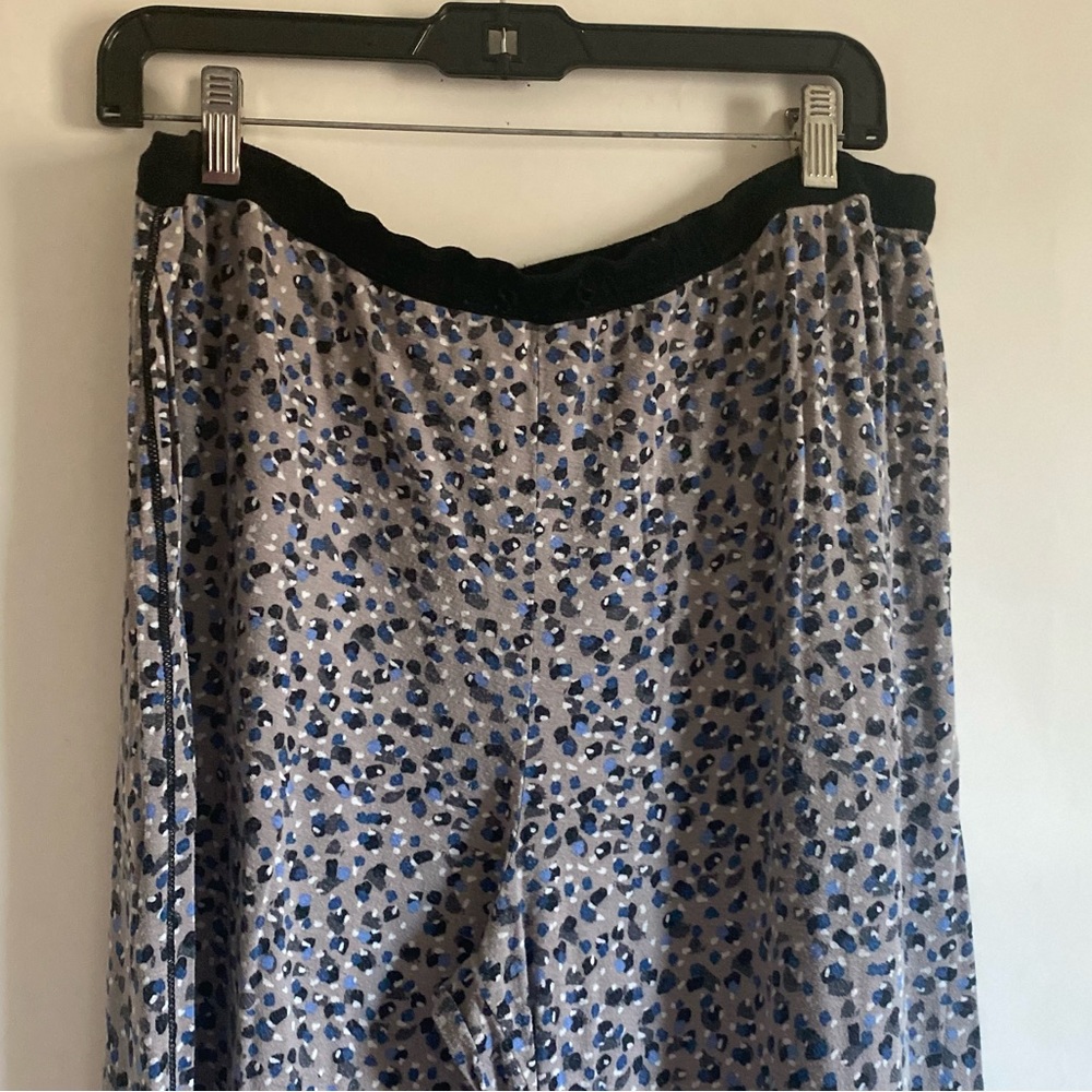 DKNY PRINTED PAJAMA LOUNGE PANTS - Picture 9 of 10